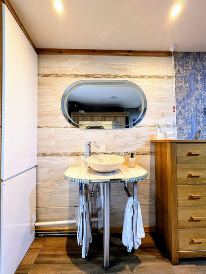 Coastal Retreat – Stylish Apartment
